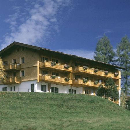 Hotel Bellevue Riezlern Extérieur photo
